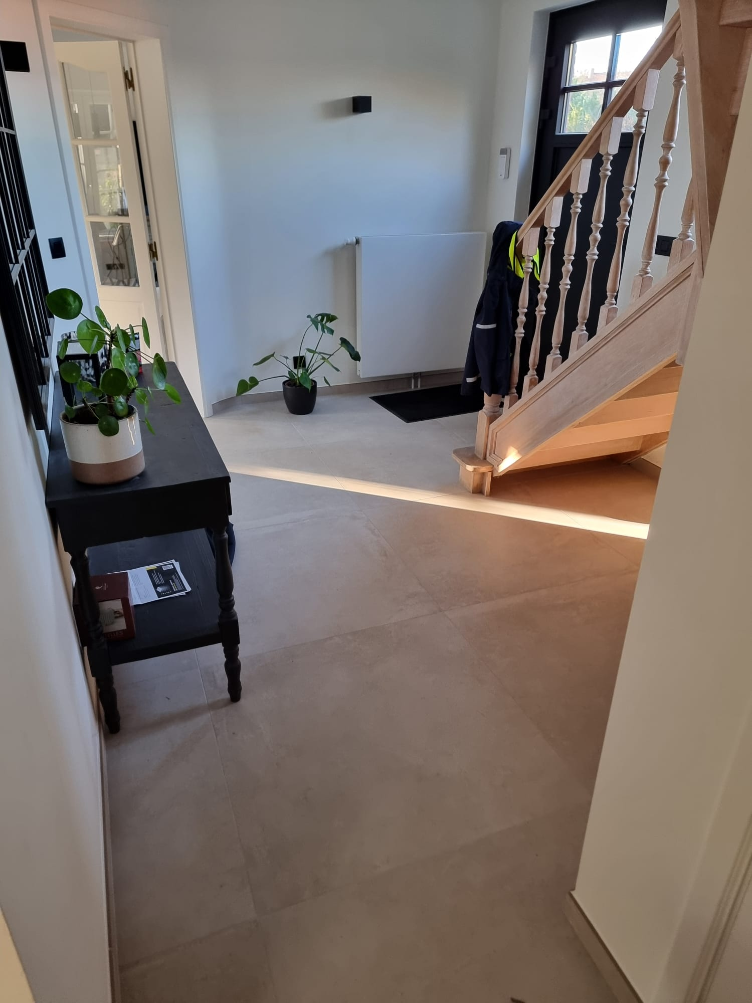 Badkamer Overijse na renovatie - moderne keramische tegels